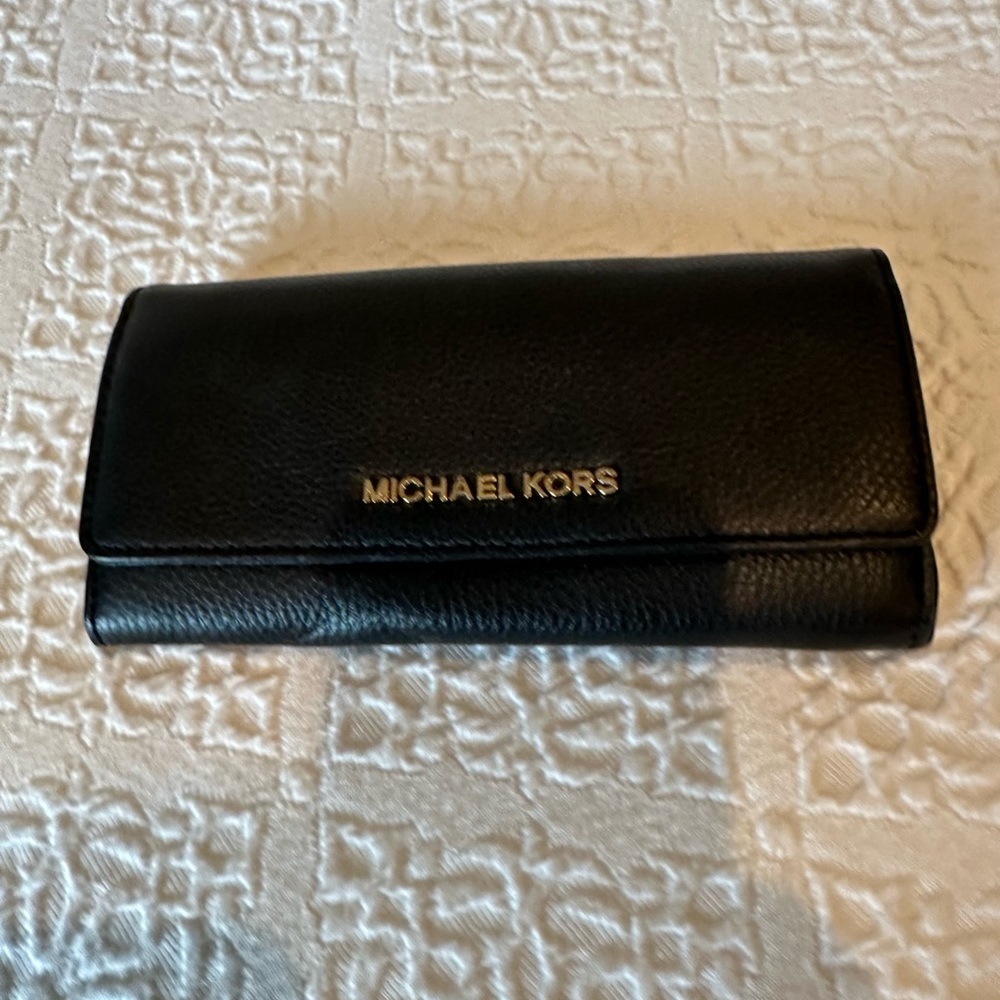 Michael Kors wallet